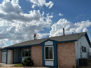 500 Apache Loop SW, Rio Rancho, NM 87124