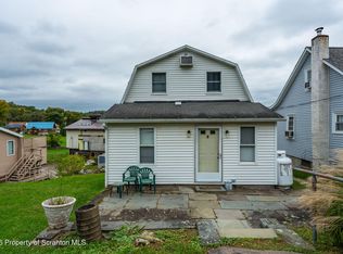 120 Evergreen Ln, Factoryville, PA