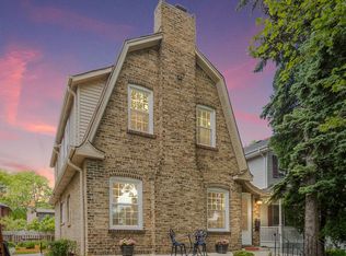 9130 S Hamilton Ave, Chicago, IL