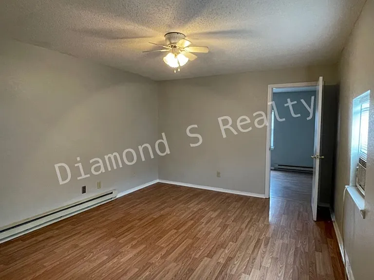 529 East Pacific Street — Photo 3