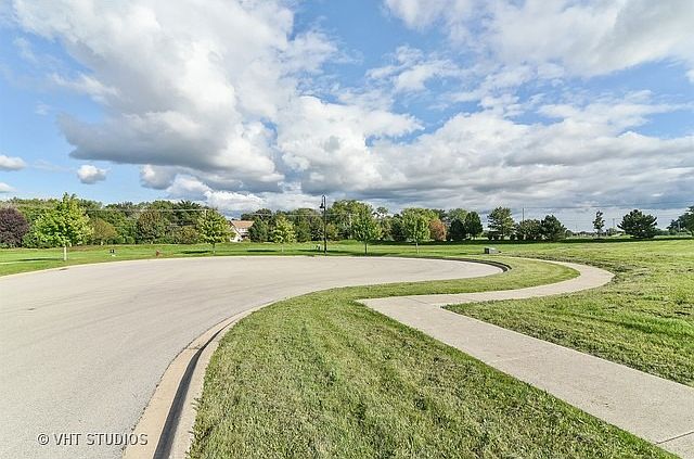 1st image of 24821 W Wildberry Ct