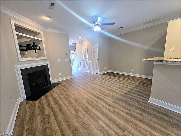 5th image of 4472 Piedmont Trace Dr