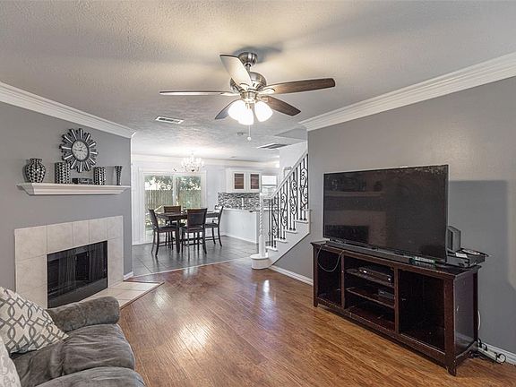4th image of 6015 S Brenwood Dr