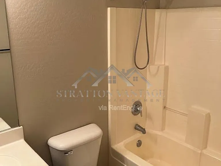 11429 W Austin Thomas Dr — Photo 8