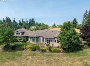 17695 S Fieldstone Ct, Oregon City, OR 97045