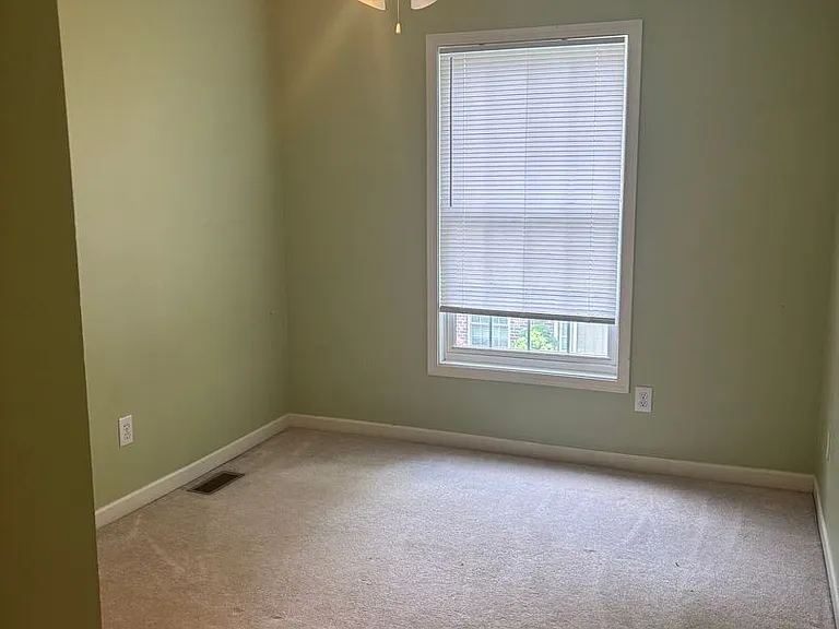 3465 S Oaklawn Cir — Photo 6
