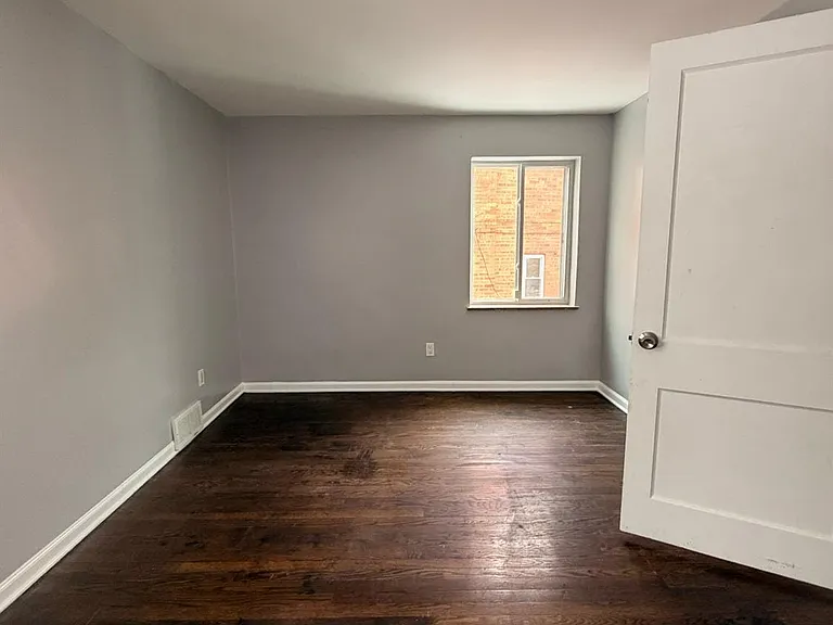 5401 Newfield Ave #1 — Photo 18
