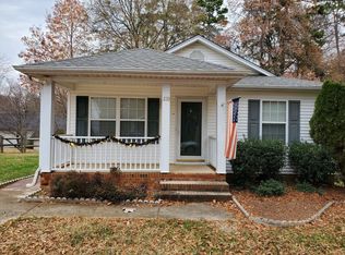 233 6th St, Belmont, NC 28012