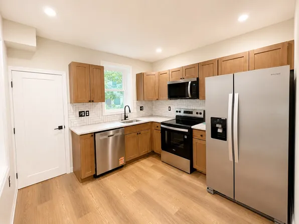 6534 N Lambert St, Philadelphia, PA 19138
