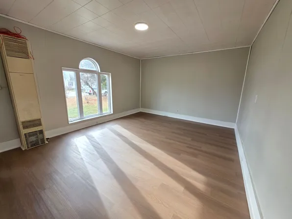 1441 Oak St, 1441 Oak St #B, Wisconsin Rapids, WI 54494