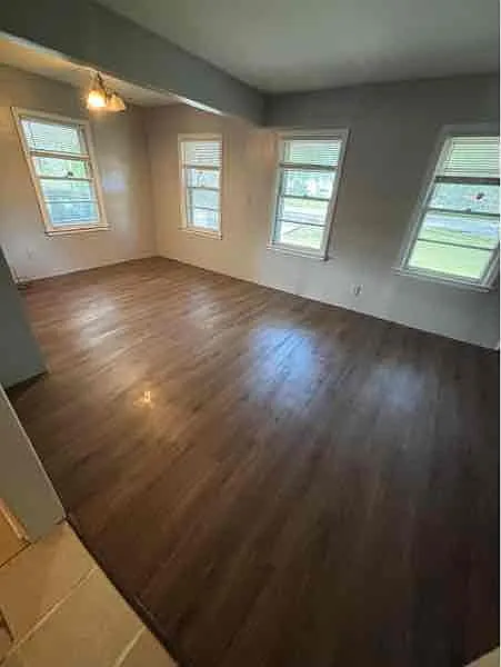 3 bed, 2.0 bath, 1520 sqft, $1,250 — Photo 3