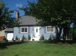 66 Oakland Ct, Meriden, CT 06450