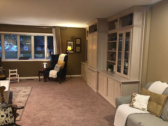 3rd image of 2508 Saratoga Dr