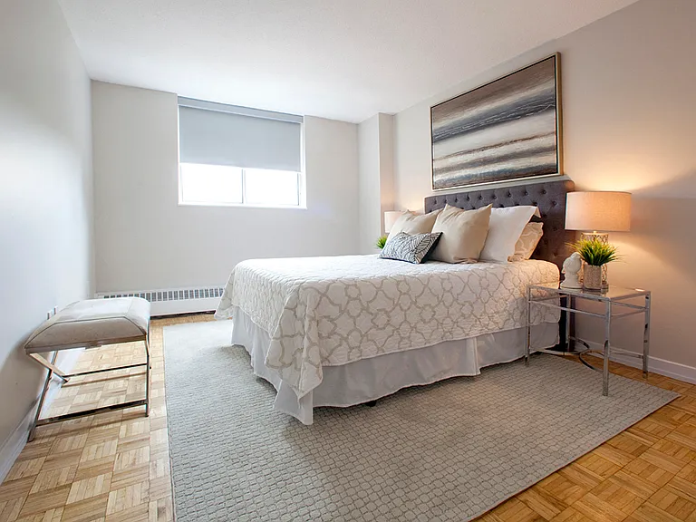 60 Park Ave — Photo 9