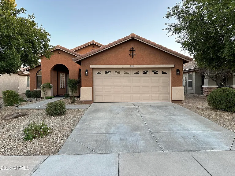 15233 W Tasha Dr — Photo 1