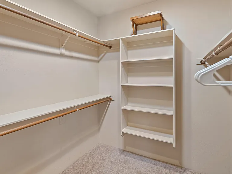 2370 Lariat Rd — Photo 17