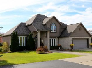 1060 Robinson Hill Rd, Endicott, NY 13760