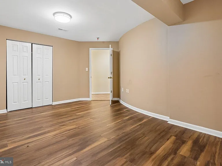 9059 Galvin Ln — Photo 59