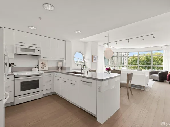 403 Main St APT 413N, San Francisco, CA 94105