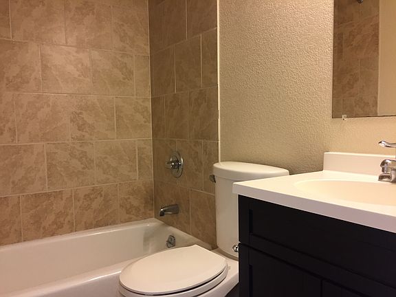 2nd bathroom