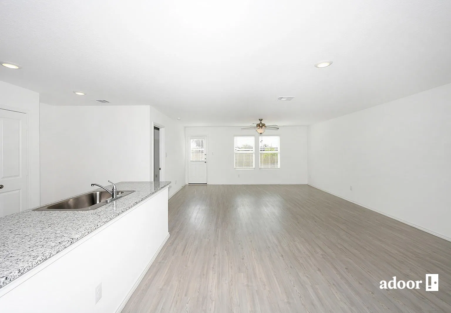 4 bed, 2.0 bath, 1667 sqft, $1,925 — Photo 4