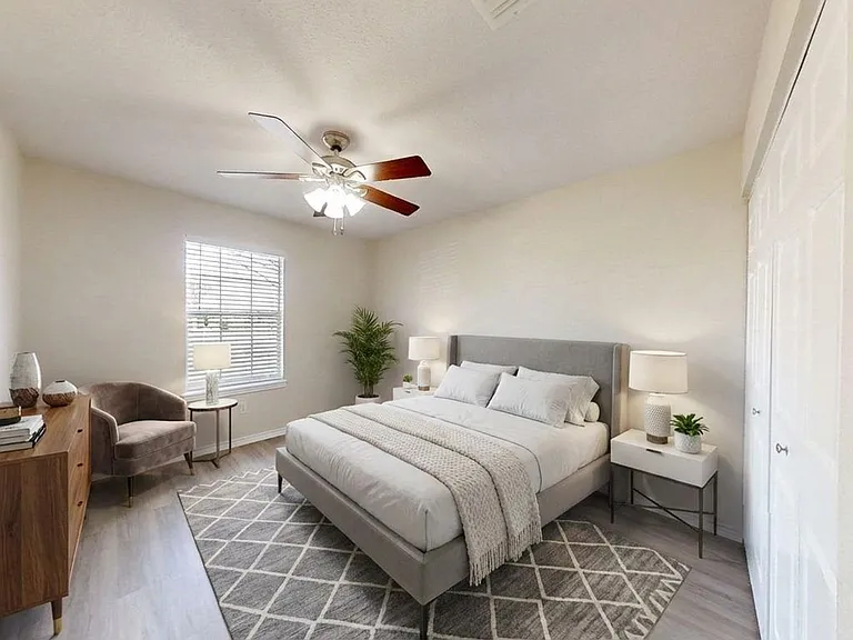 The Augusta at Gruene Garden Apartments — Photo 6