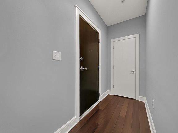 3rd image of 333 W Trade St Unit 908
