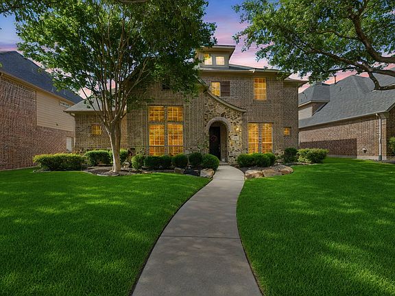 2nd image of 860 Blackberry Ln