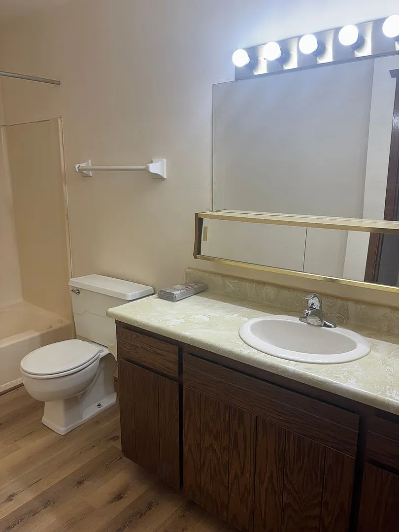 Lake Mills Estates LLC — Photo 2