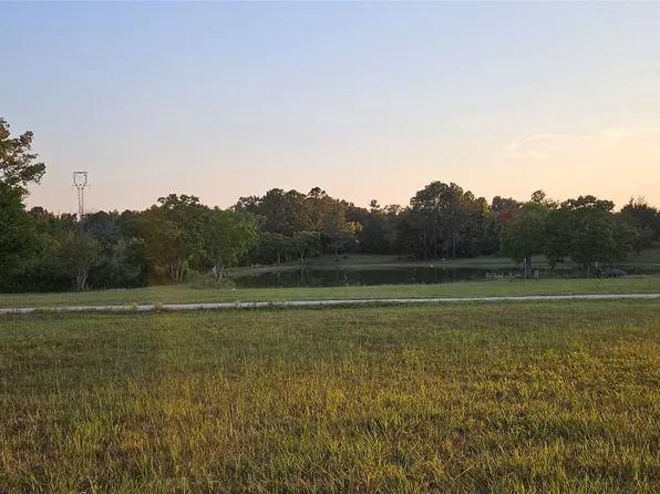 422 Buchanan Dr, Montgomery, AL 36105