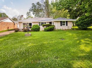 912 Sheffield Dr, Evansville, IN