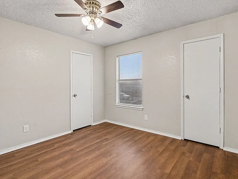 3301 Aurora St #B — Photo 20