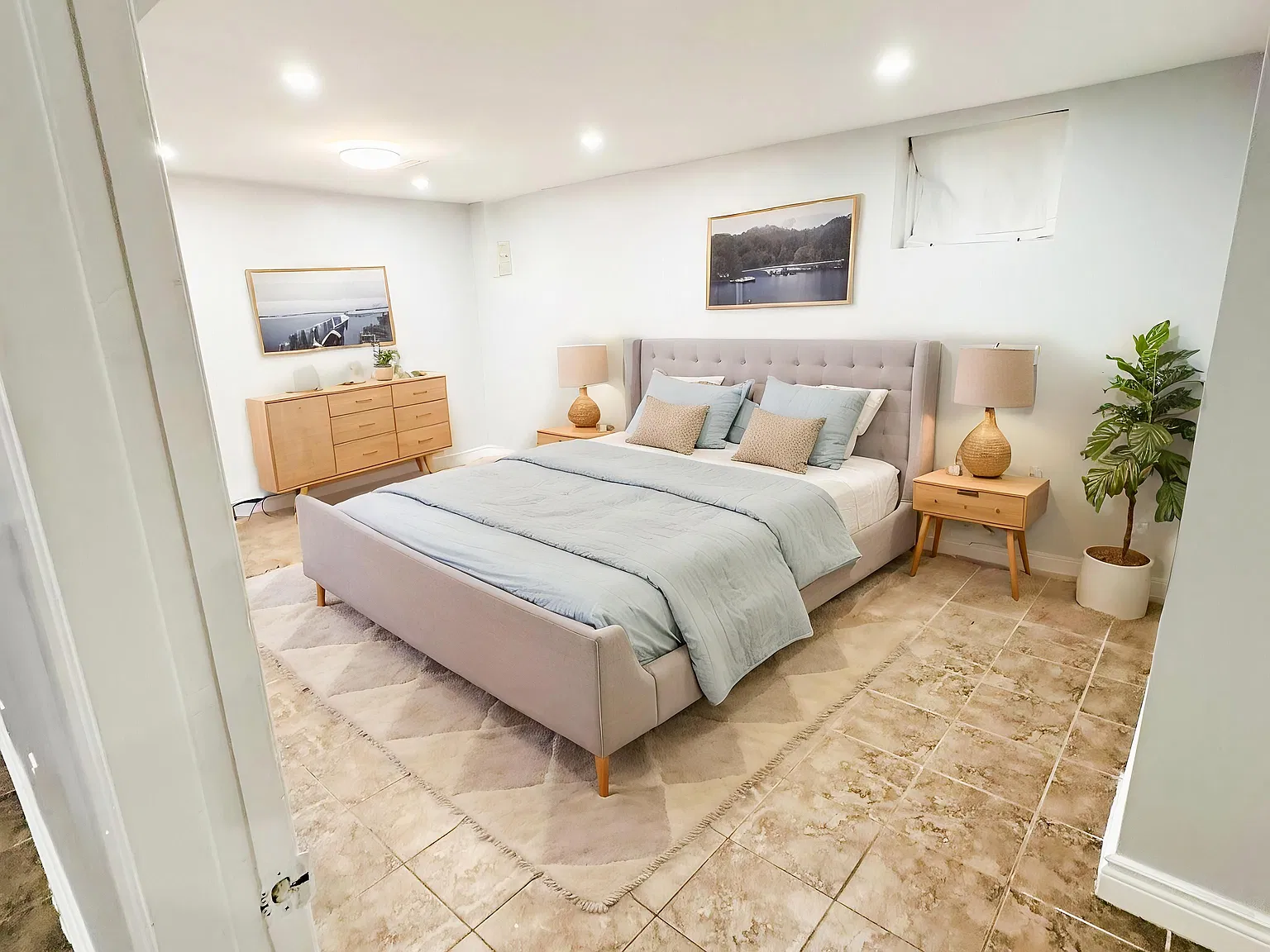 3 bed, $1,750 — Photo 2