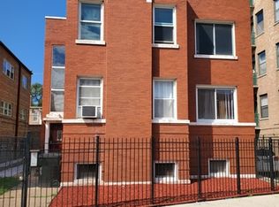 7222 S Phillips Ave, Chicago, IL 60649