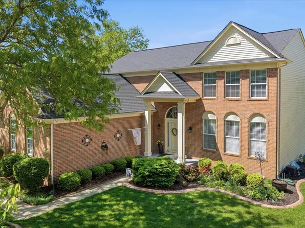 7822 Prairie View Dr, Indianapolis, IN 46256