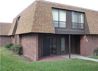 1st image of 1836 N Crystal Lake Dr N #96