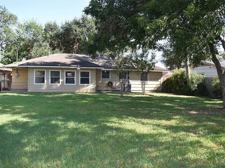 5911 Hornwood Dr — Photo 26