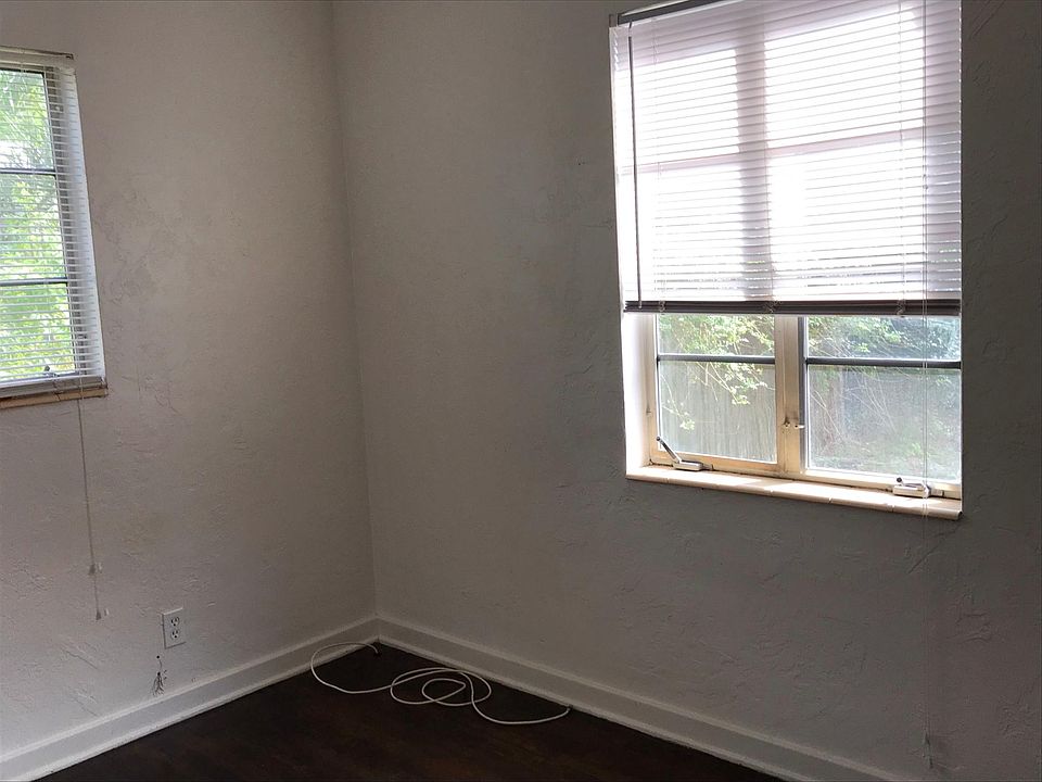 1st image of 5226 9th Ave S