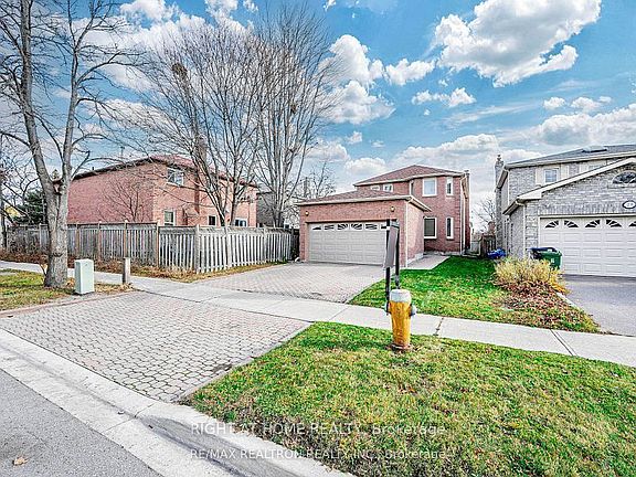 3rd image of 31 Orleans Dr #Basement