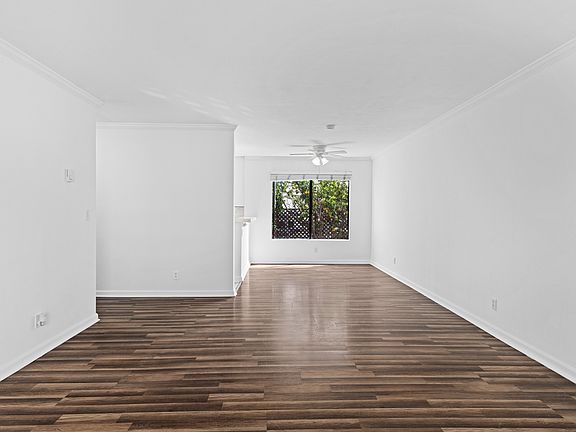 3rd image of 3209 Midway Dr Unit 203