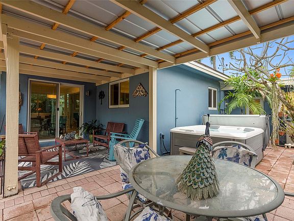 3rd image of 3481 SW 18th Street