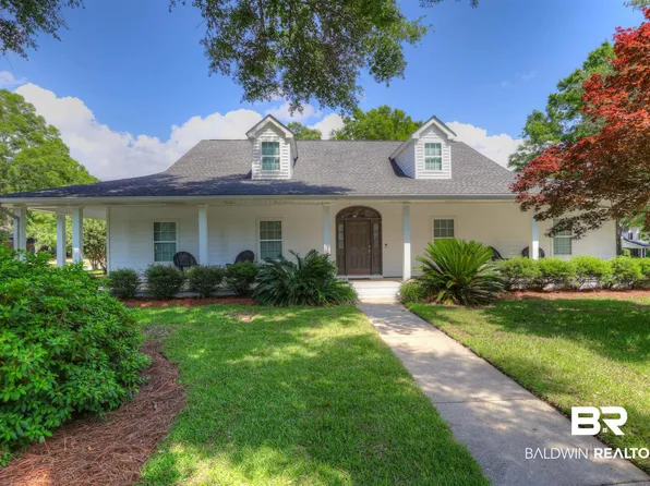 27192 Creekwood Dr, Daphne, AL 36526