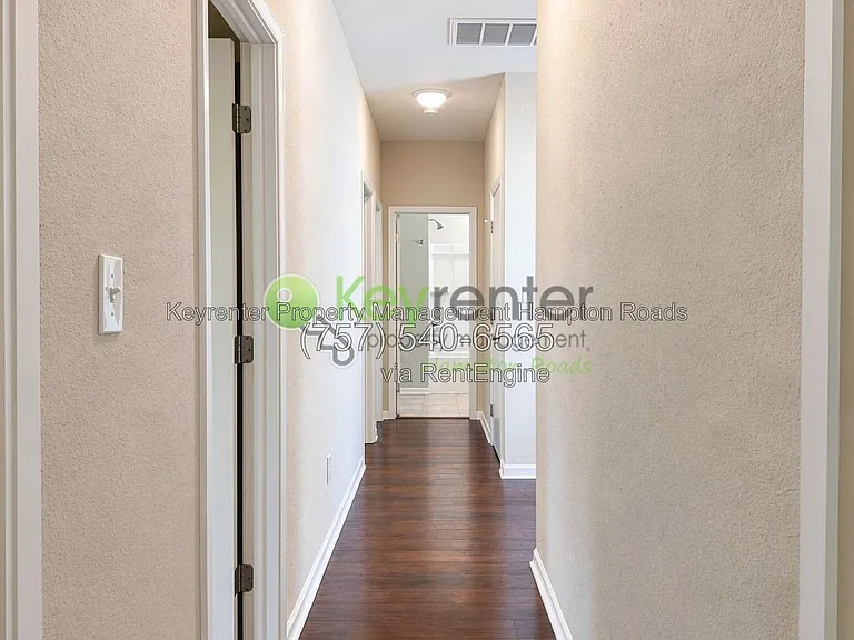 1021 Billings St — Photo 27