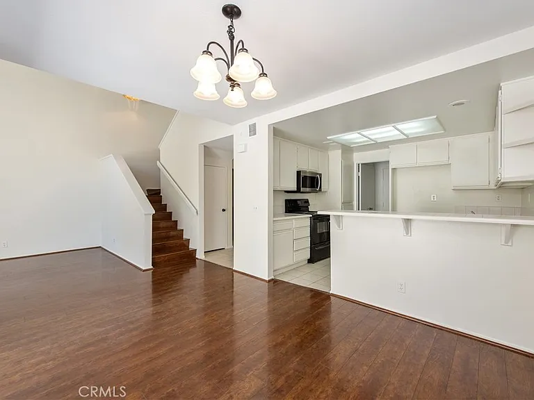 105 Stanford Ct #55 — Photo 7
