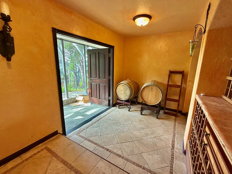 25 Oakhurst Rd — Photo 21