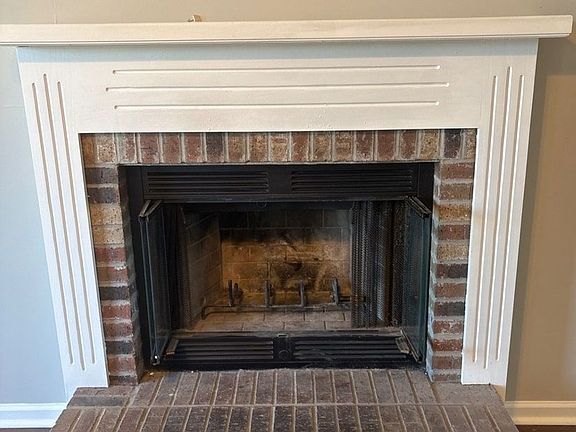 4th image of 113 Whitehall Dr