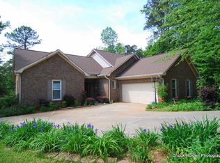 122 Club Ct, Chapin, SC 29036
