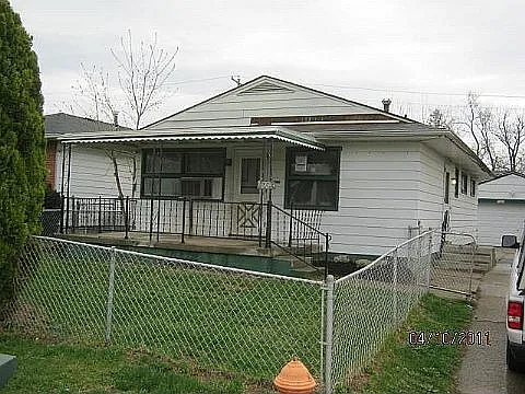 2084 Rankin Ave photo 1