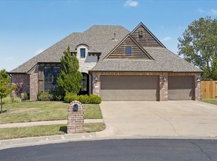 7703 E 81st Pl N, Owasso, OK 74055