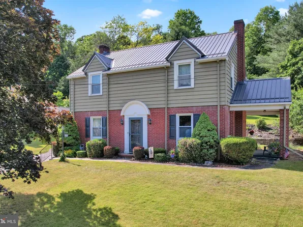 1816 Bedford St, Cumberland, MD 21502